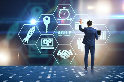 凌志軟件沖刺科創(chuàng)板:過度依賴單一市場,謀求轉(zhuǎn)型任重道遠